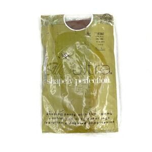 Silkies Ultra Shapely Perfection Pantyhose Honey Beige Large